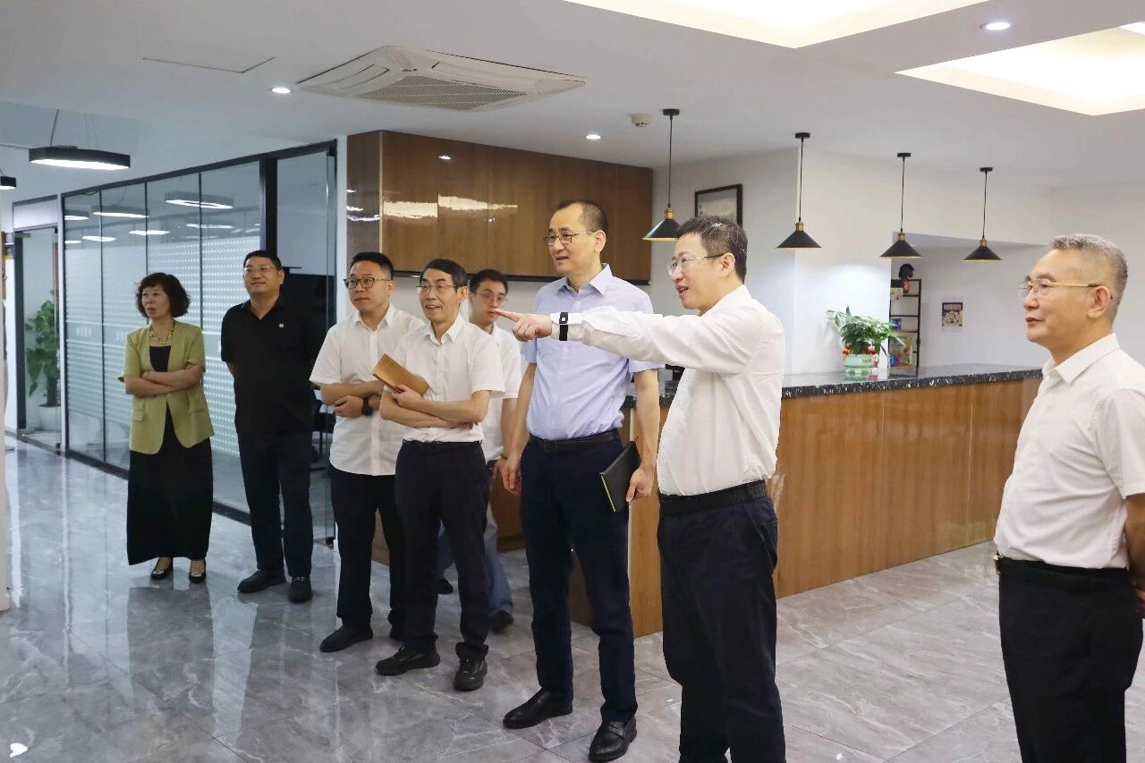 微信图片_2026-10-21_092510_451.jpg